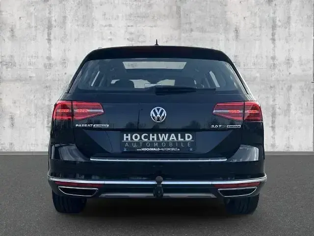 Używany VW Passat Alltrack 190 KM (139 kW) 2016 Czarny Kombi