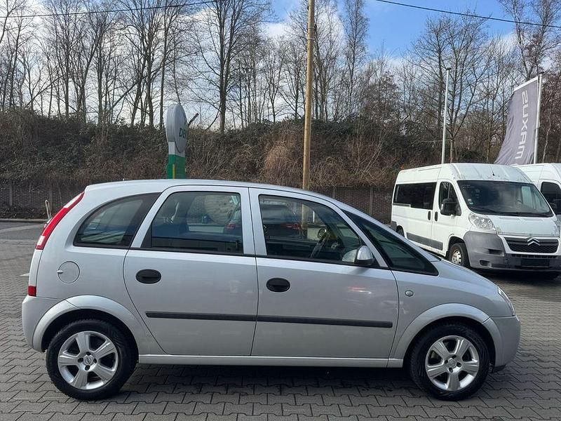 Gebraucht Opel Meriva Basis 101 PS (74 kW) 2005 Silber Van / Kleinbus