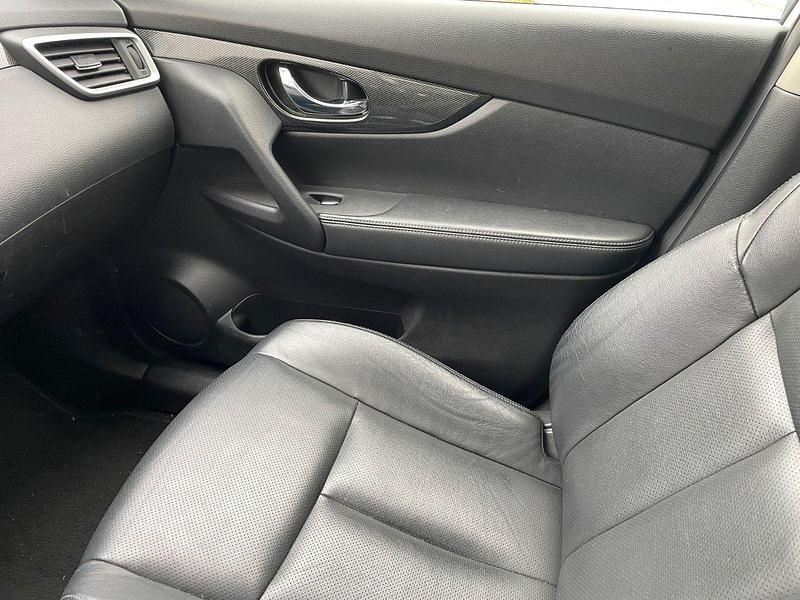 Gebraucht Nissan X-Trail Tekna 131 PS (96 kW) 2017 Weiß SUV