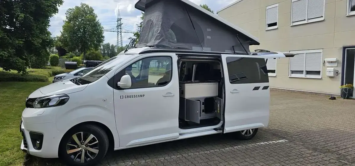 Gebraucht Toyota Proace 150 PS (110 kW) 2020 Weiß Van / Kleinbus