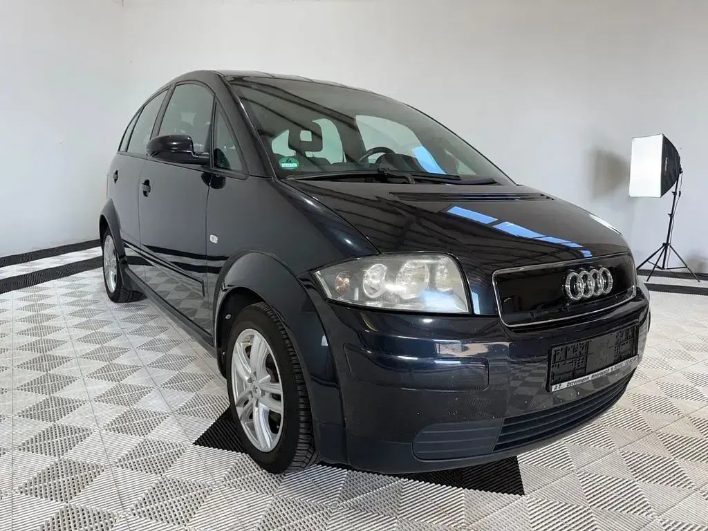 Gebraucht Audi A2 75 PS (55 kW) 2003 Schwarz Kleinwagen