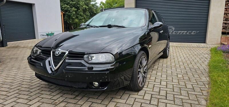 Schwarz Gebraucht 2002 Alfa Romeo 156 Kombi | 3.599 € (Fairer Preis) - Bild 1/4