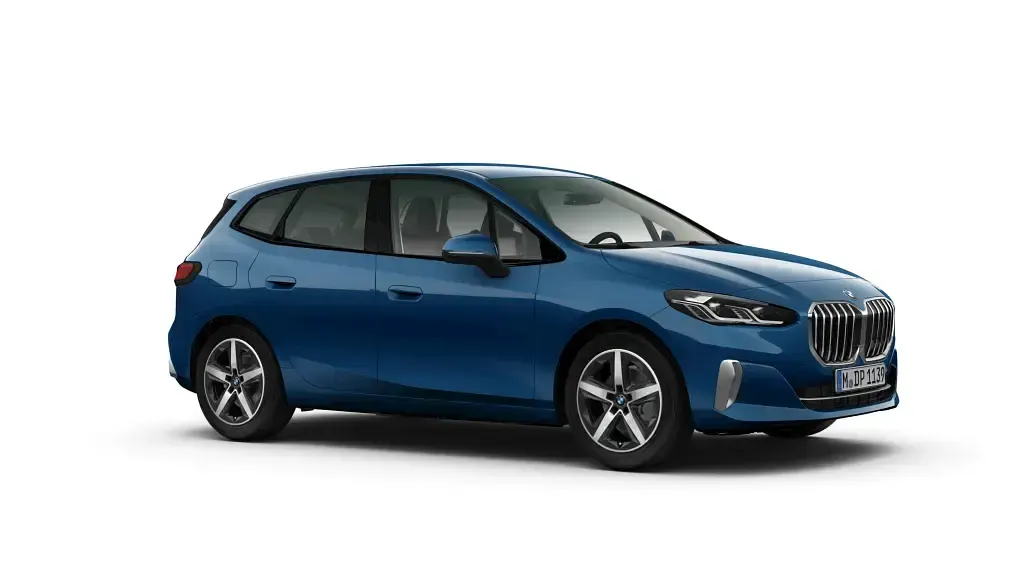 Gebraucht BMW 218 Active Tourer Comfort Edition 150 PS (110 kW) 2026 Van / Kleinbus