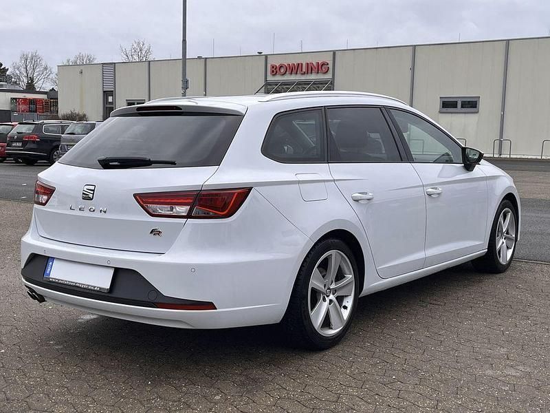 Gebraucht Seat Leon ST FR 179 PS (131 kW) 2014 Weiß Kombi