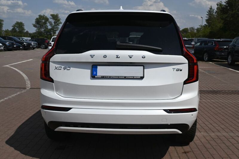 Second-hand Volvo XC90 Plus 455 CP (334 kW) 2025 Alb SUV