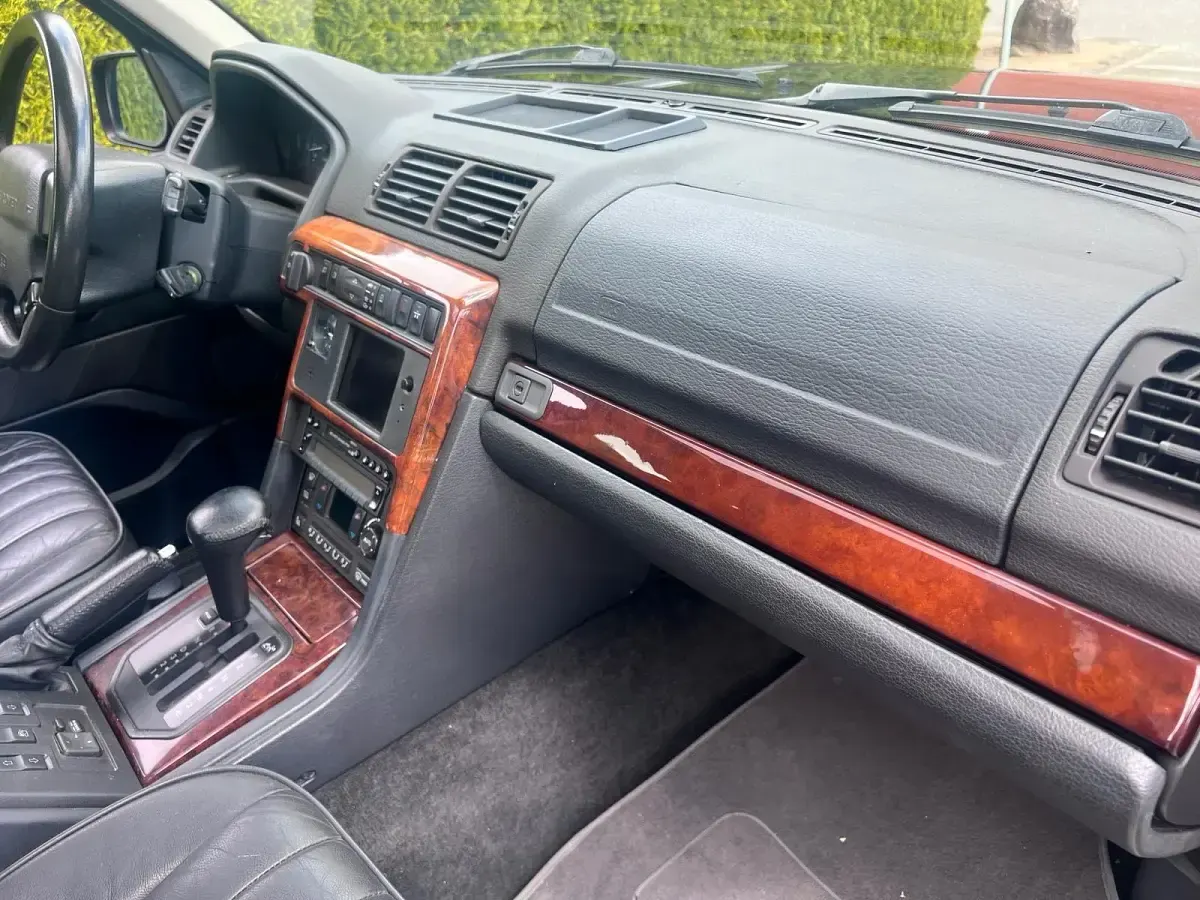 Gebraucht Land Rover Range Rover 160 PS (117 kW) 2000 Schwarz SUV