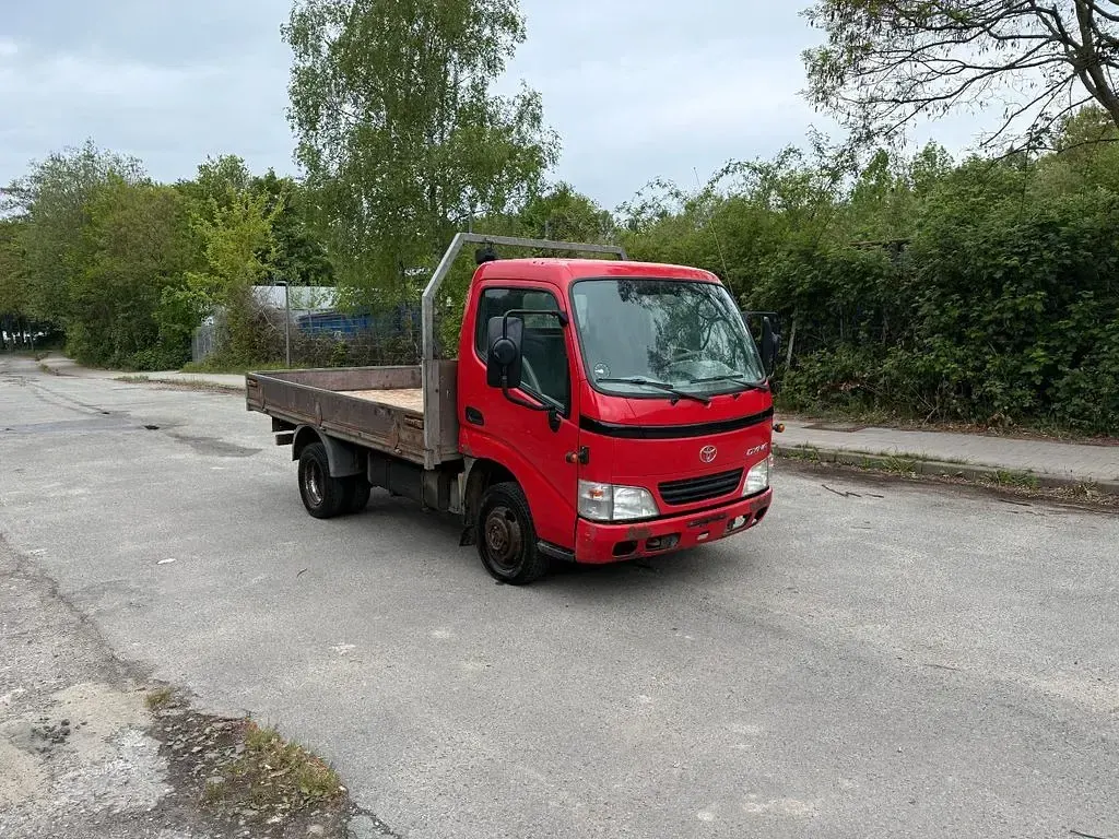 Gebraucht Toyota Dyna 2004 Rot Pickup