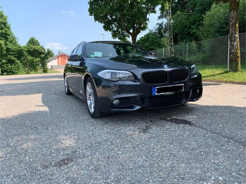 Grau Gebraucht 2012 BMW 530 M Sport Kombi | 11.800 € (Guter Preis) - Bild 1/4