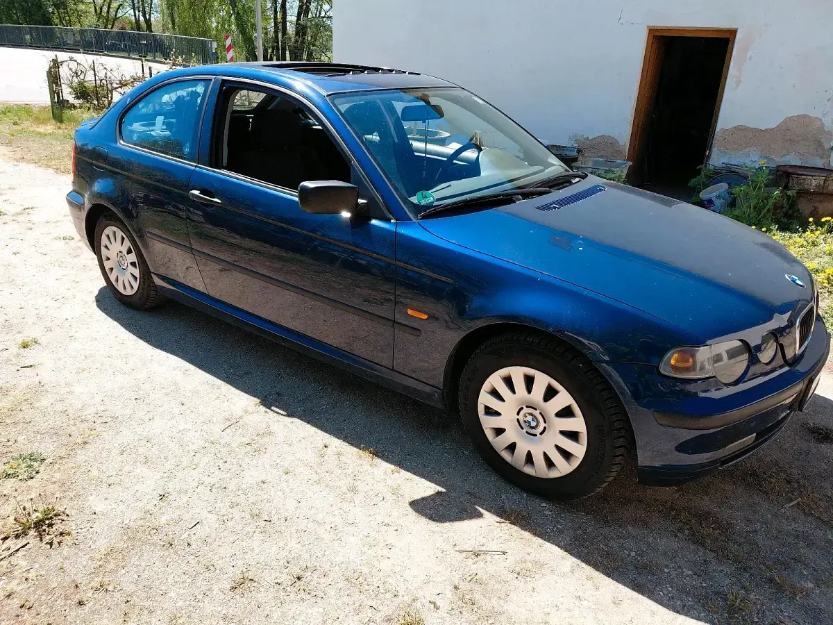 Gebraucht BMW 316 Compact 116 PS (85 kW) 2004 Blau Kleinwagen