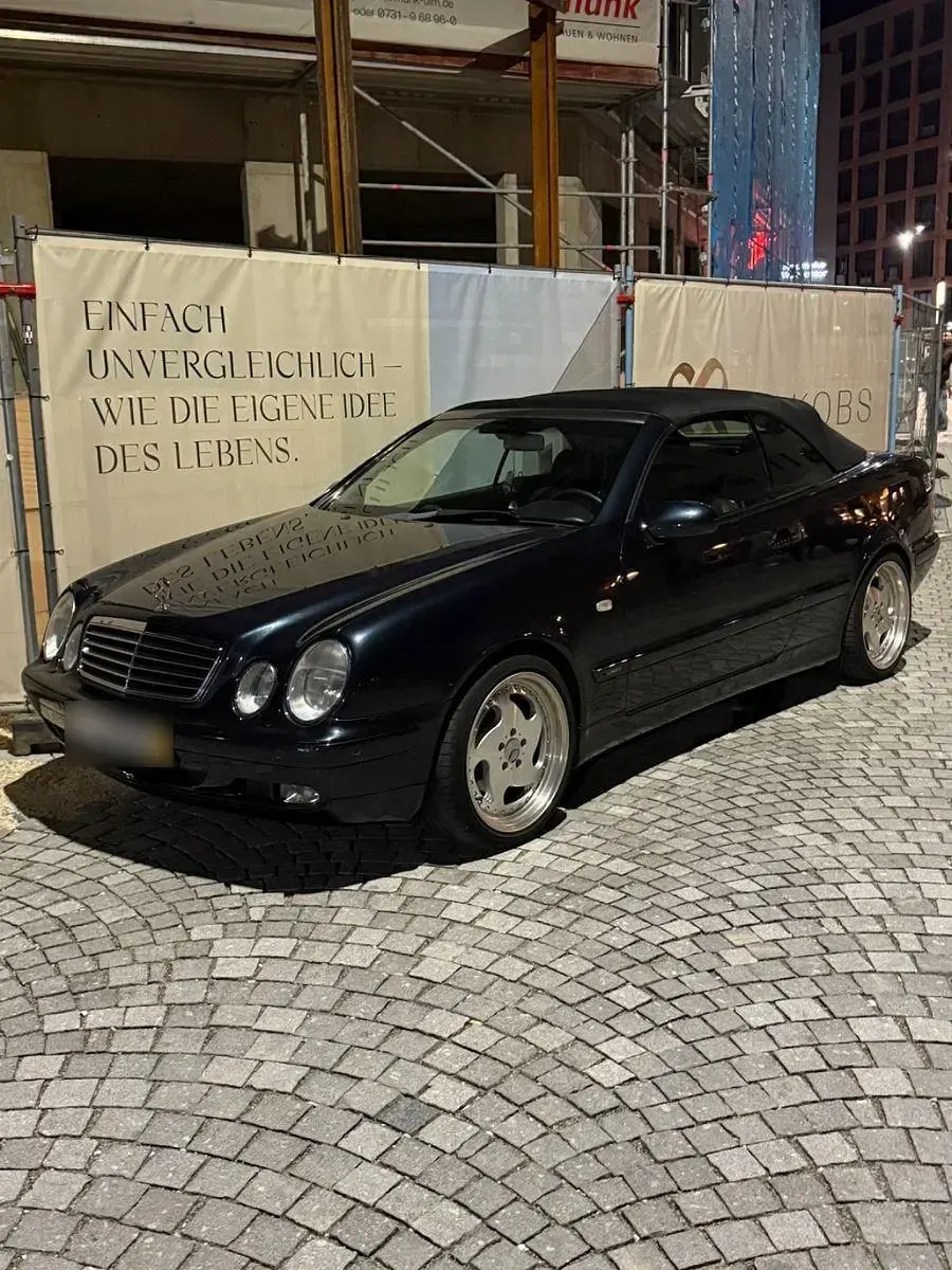Gebraucht Mercedes CLK200 136 PS (100 kW) 1999 Schwarz Cabrio