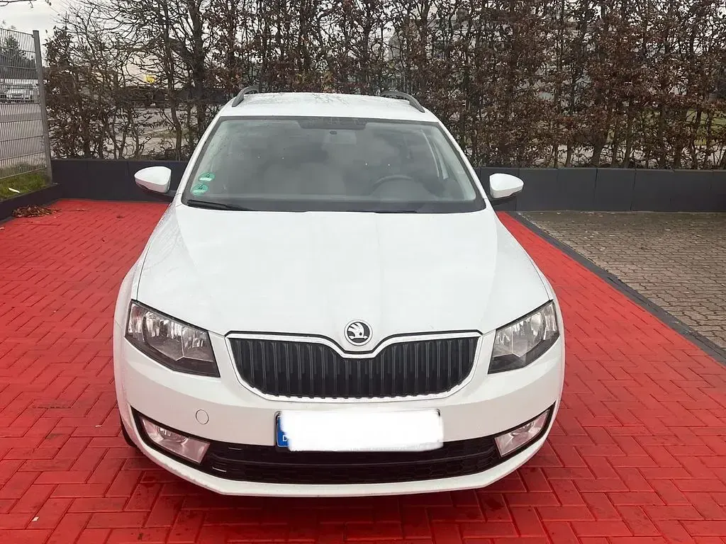 Gebraucht Skoda Octavia 150 PS (110 kW) 2016 Weiß Kombi