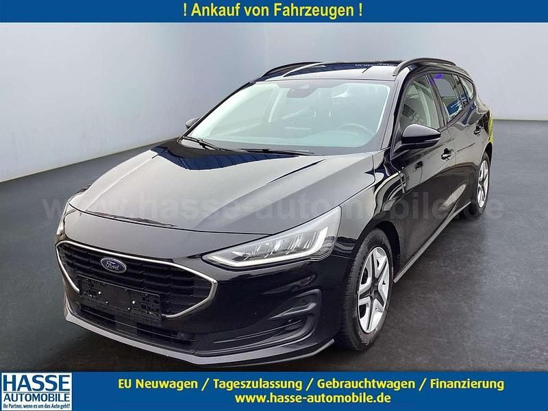 Gebraucht Ford Focus Cool & Connect 120 PS (88 kW) 2022 Obsidianschwarz meta... Kombi