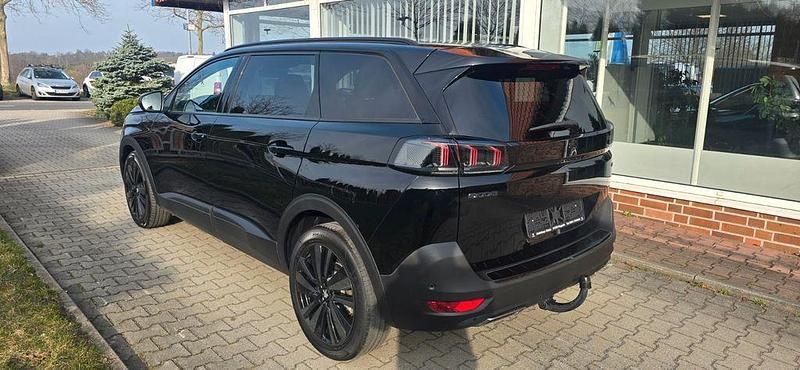 Gebraucht Peugeot 5008 GT 177 PS (130 kW) 2022 Schwarz SUV