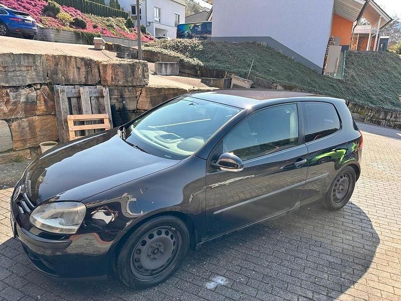 Gebraucht VW Golf IV Trendline 75 PS (55 kW) 2004 Schwarz Limousine