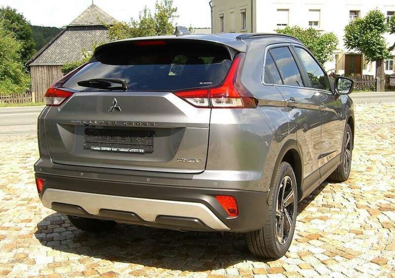 Gebraucht 2021 Mitsubishi Eclipse Cross 2.4 El_Hybrid 98 PS (31.985