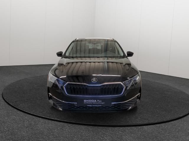 Gebraucht Skoda Octavia Selection 150 PS (110 kW) 2025 Schwarz Kombi