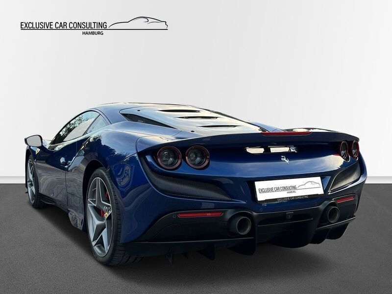 Gebraucht Ferrari F8 721 PS (530 kW) 2021 Blau Coupé