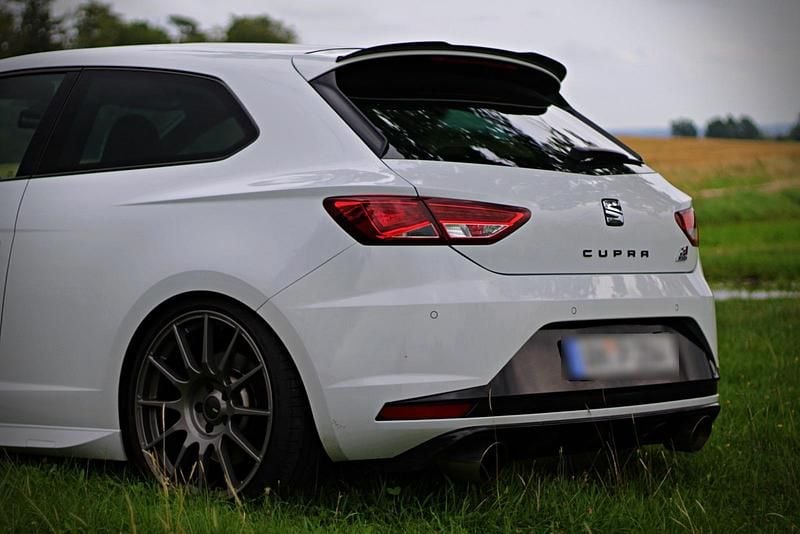 Usata Seat Leon CUPRA 280 CV (205 kW) 2015 Bianco Coupé
