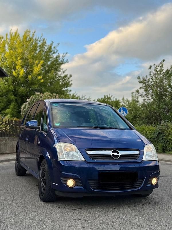 Blau Gebraucht 2006 Opel Meriva Van / Kleinbus | 850 € (Fairer Preis) - Bild 1/4