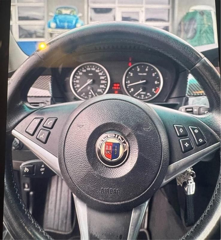 Gebraucht BMW 525 259 PS (190 kW) 2007 Schwarz Limousine