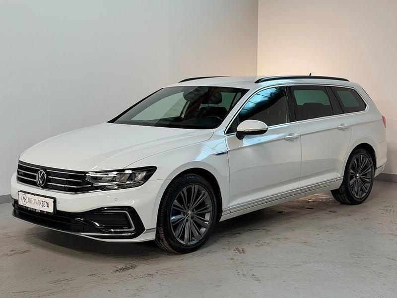 Gebraucht VW Passat GTE 218 PS (160 kW) 2021 Weiß Limousine