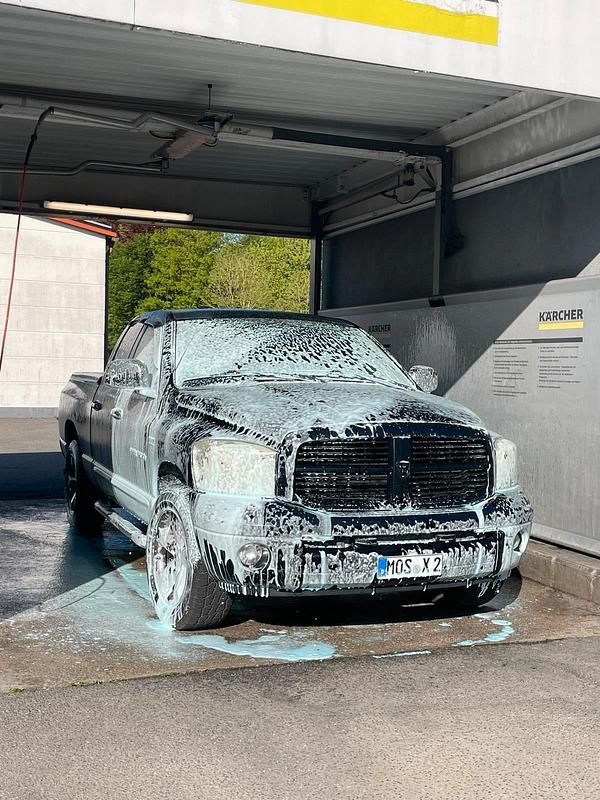 Schwarz Gebraucht 2008 Dodge Ram Abholung | 18.000 € (Superpreis) - Bild 1/3
