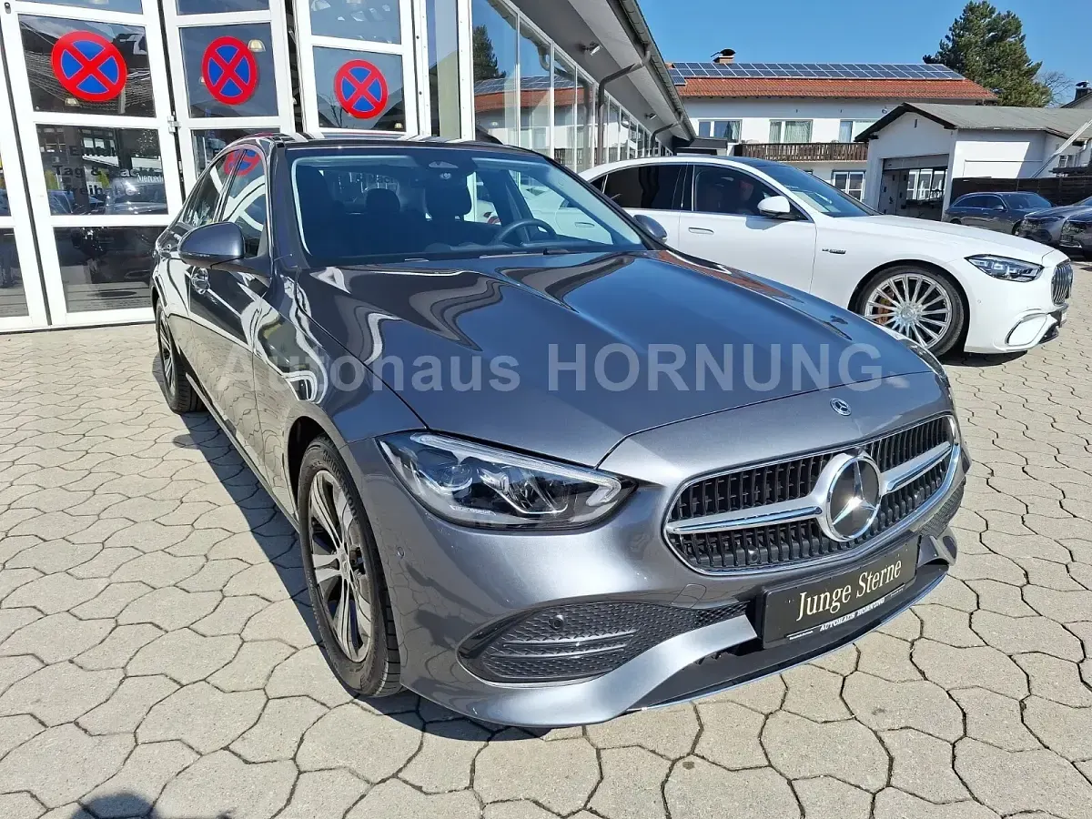 Gebraucht Mercedes C220 Avantgarde 200 PS (147 kW) 2025 Grau Limousine