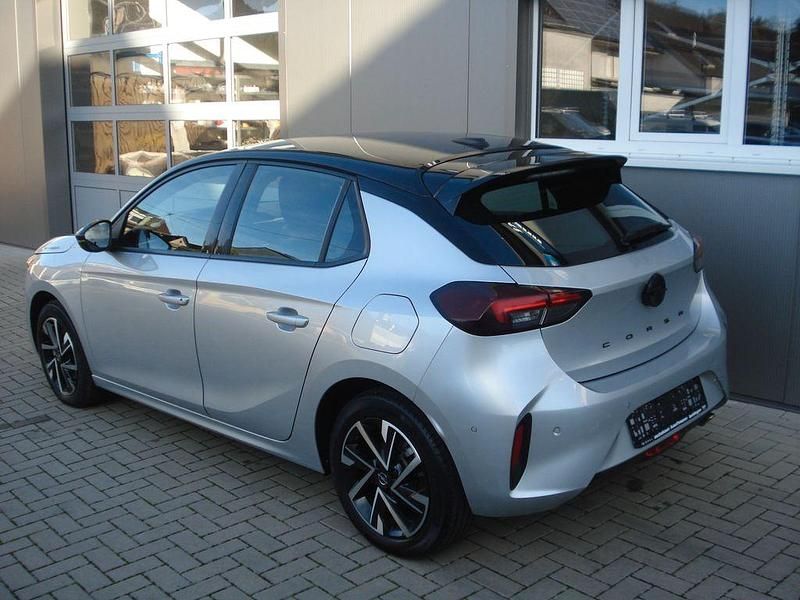 Gebraucht Opel Corsa 101 PS (74 kW) 2024 Silber Limousine