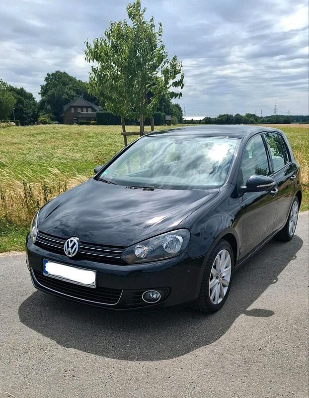 Schwarz Gebraucht 2009 VW Golf VI Limousine | 3.900 € (Fairer Preis) - Bild 1/4