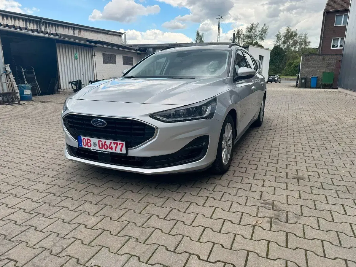 Gebraucht Ford Focus Cool & Connect 120 PS (88 kW) 2022 Silber Kombi