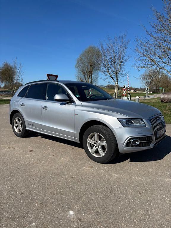 Gebraucht Audi Q5 163 PS (119 kW) 2016 Grau SUV