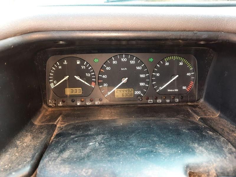 Gebraucht VW T4 102 PS (75 kW) 1998 Weiß Van