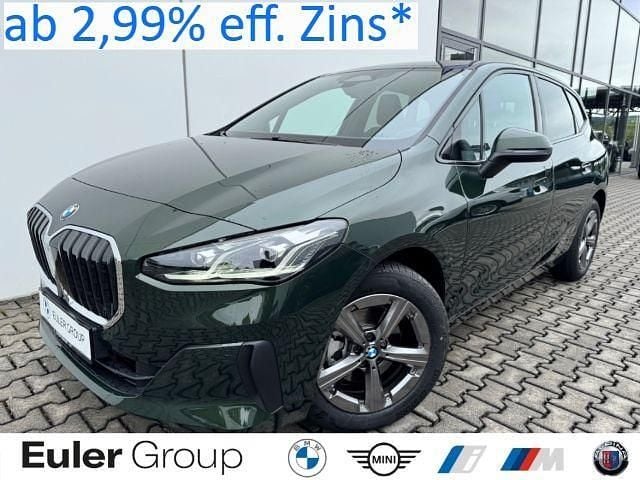 Gruen Gebraucht 2024 BMW 216 Active Tourer Shadowline Van / Kleinbus | 27.890 € (Fairer Preis) - Bild 1/4