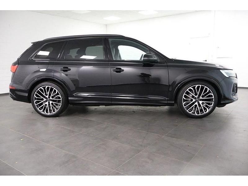 Gebraucht Audi Q7 S-Line 286 PS (210 kW) 2024 Schwarz SUV