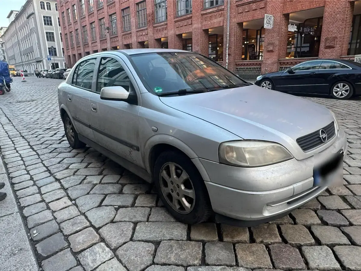 Gebraucht Opel Astra 152 PS (111 kW) 2004 Silber Limousine