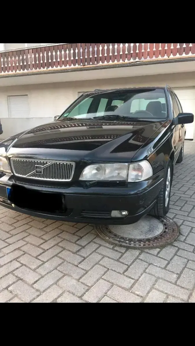 Gebraucht Volvo V70 195 PS (143 kW) 1997 Schwarz Kombi