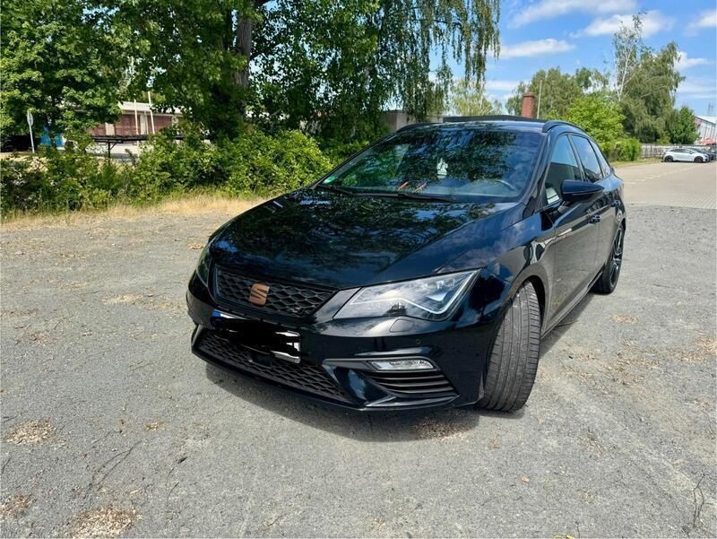 Schwarz Gebraucht 2020 Cupra Leon Kombi | 24.750 € (Fairer Preis) - Bild 1/4