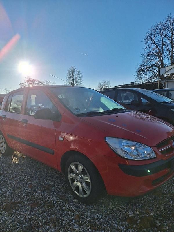 Gebraucht Hyundai Getz 67 PS (49 kW) 2008 Rot Kleinwagen