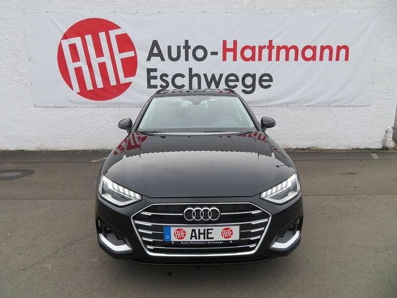 Gebraucht Audi A4 Advanced 204 PS (150 kW) 2023 Brillantschwarz Kombi
