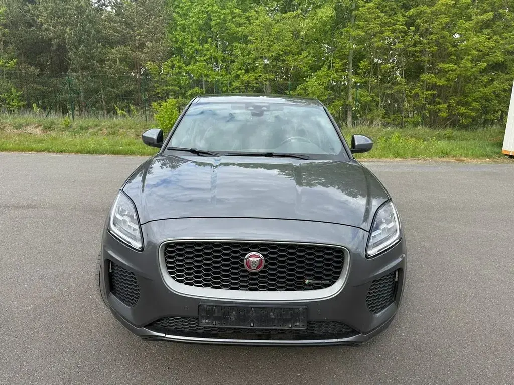 Używany Jaguar E-Pace R-Dynamic 150 KM (110 kW) 2019 Szary SUV