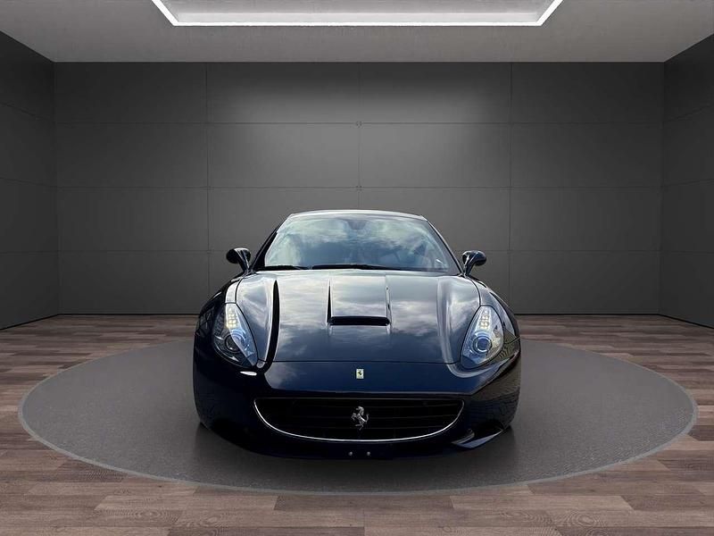 Gebraucht Ferrari California 460 PS (338 kW) 2011 Nero carbonio Cabrio
