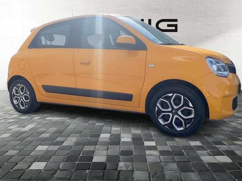 Gebraucht Renault Twingo SE 73 PS (53 kW) 2020 Gelb Kleinwagen