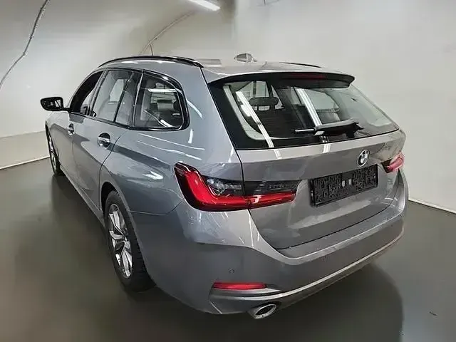 Brugt BMW 320 Shadowline 243 HK (178 kW) 2024 Grå Sedan