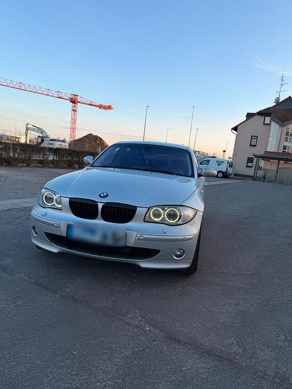 Gebraucht BMW 120 163 PS (119 kW) 2006 Silber Kleinwagen