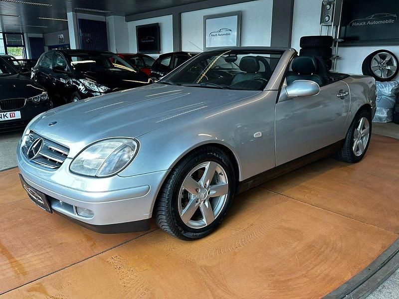 Silber Gebraucht 1997 Mercedes SLK200 Cabrio | 2.689 € (Fairer Preis) - Bild 1/3
