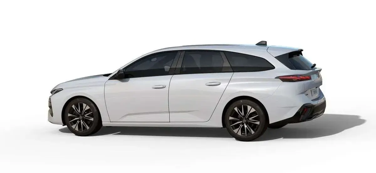 Neu Peugeot 308 Allure 131 PS (96 kW) 2026 Weiß Kombi