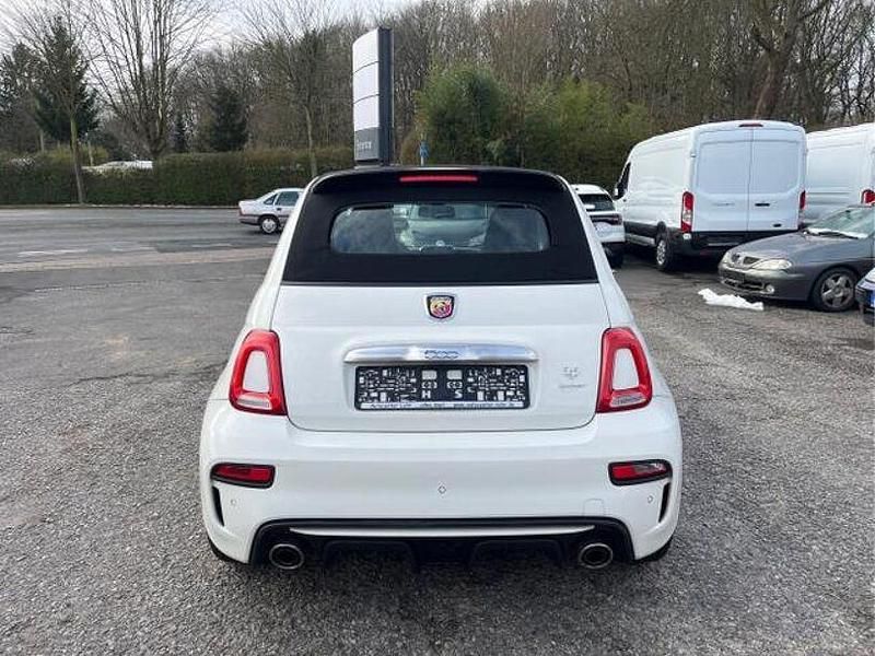 Gebraucht Abarth 595C Turismo 165 PS (121 kW) 2016 Colore esterno gara weiß Cabrio