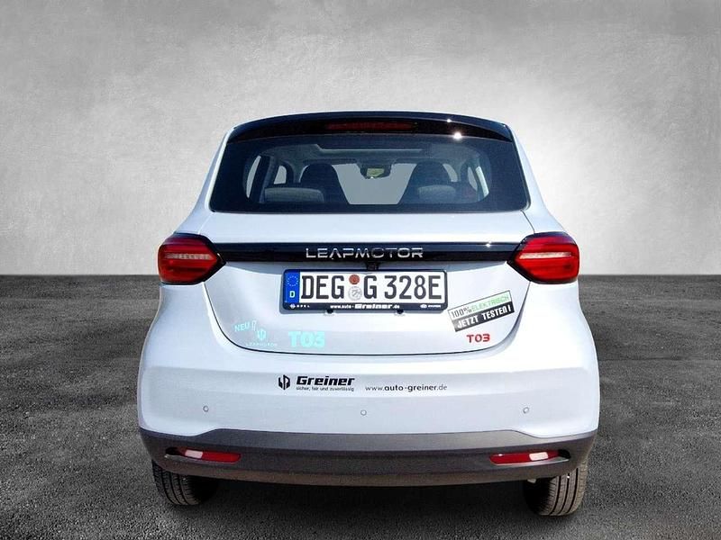 Gebraucht Leapmotor T03 69 kW (95 PS) 2025 5 türen Kleinwagen