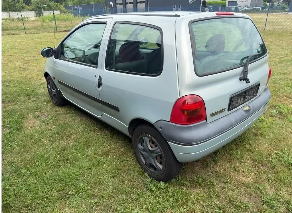 Gebraucht Renault Twingo 58 PS (42 kW) 2001 Grau Kleinwagen