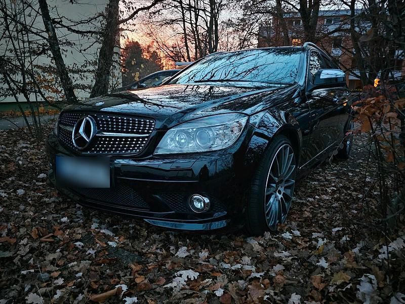 Schwarz Gebraucht 2008 Mercedes C230 Kombi | 7.000 € (Teuer) - Bild 1/4